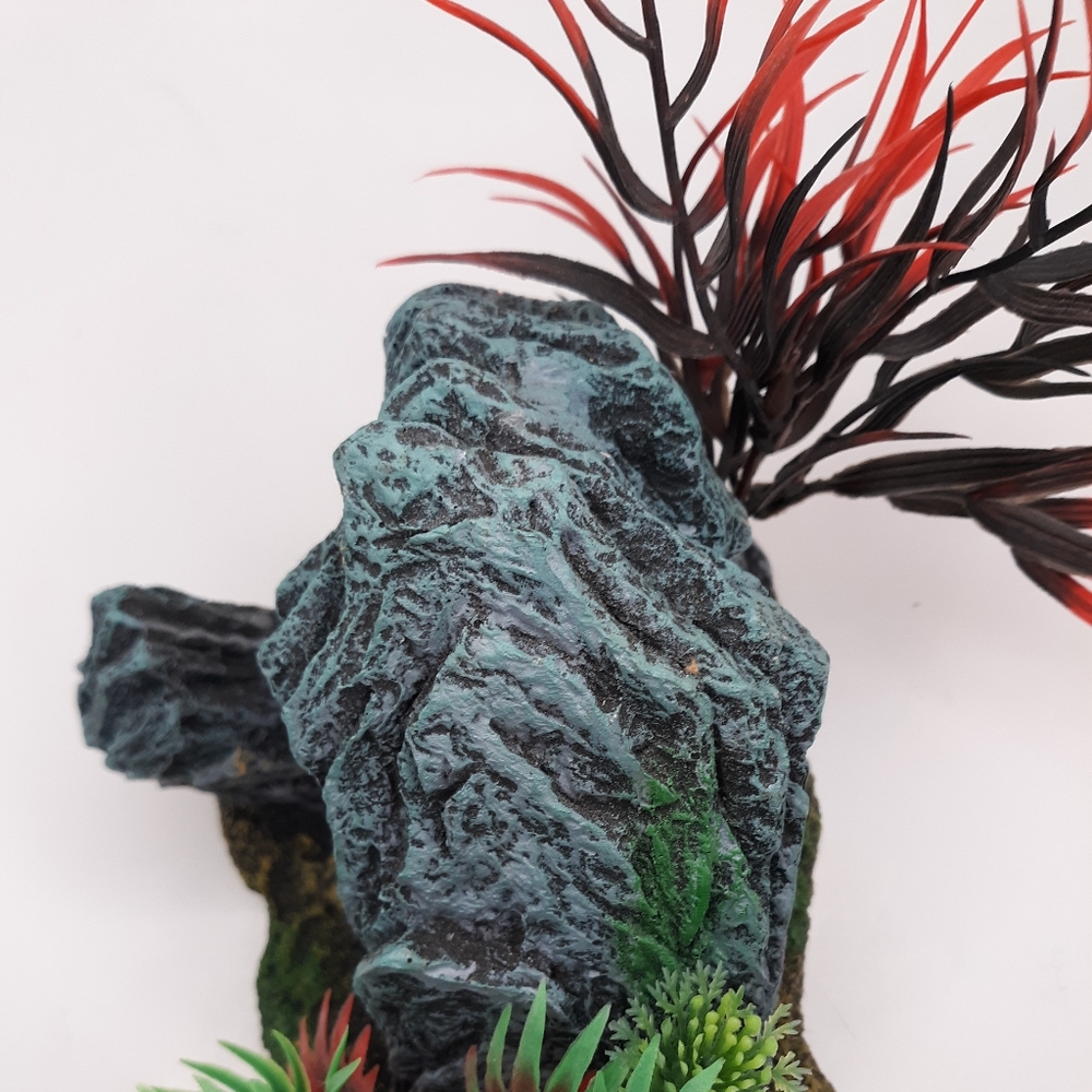 Aquarium Ornament - Rock Swim Through - Picture 6 of 10